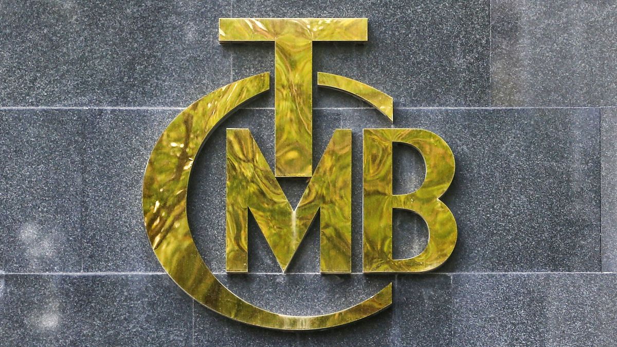 Turecká centrální banka navzdory vysoké inflaci snížila sazbu na devět procent